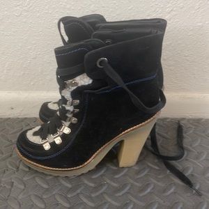 DollHouse boots with laces